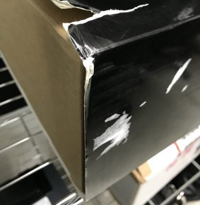 新品元箱 損傷