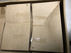 中身箱 破損
