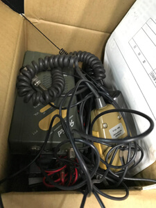 無線機 個別に包装 1つの段ボールで送付