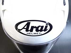 4輪 ヘルメット メーカー ロゴ