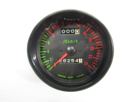 750ss h2 純正 スピードメーター 国内 km表示 O/H済 中古