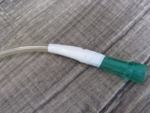 水素吸入器 ホース部 テープ補修