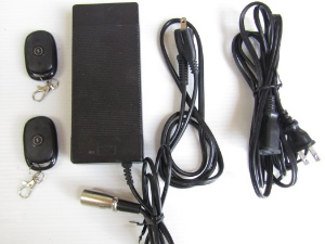 電動キックボード 付属品