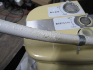 エナジック 還元水生成器 レベラック 吐水ホース 給水ホース 汚れ べたつき 劣化