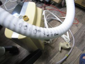 エナジック 還元水生成器 レベラック 吐水ホース 給水ホース 汚れ べたつき 劣化