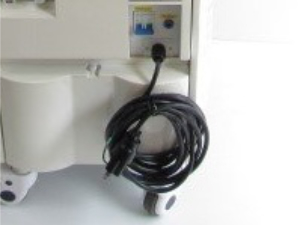 エステ機器 電源ユニット内 電解コンデンサの劣化