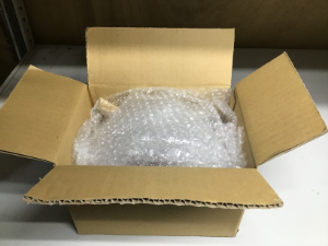 RENISHAW レニショーの梱包