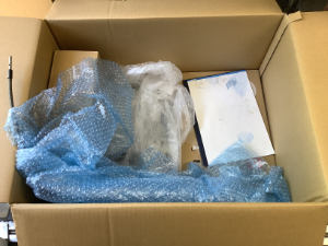 堀場製作所 排気ガステスター 梱包