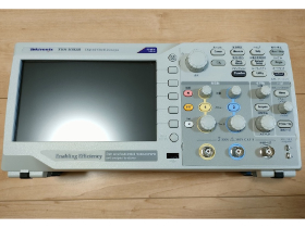 テクトロニクス 50MHz ベーシックオシロスコープ 中古