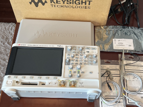 Keysight ミックスド・シグナル・オシロスコープ MSOX 中古