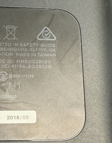 VRヘッドセット 製造年 古い