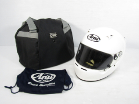新品 アライ GP-5W ヘルメット 57～58センチ OMP ヘルメットバッグ セット