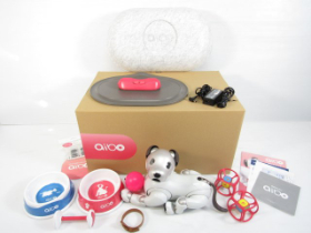 コミュニケーションロボット SONY ERS-1000 aibo 中古