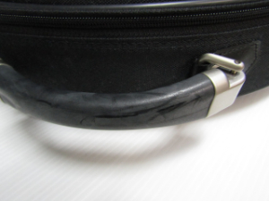 業務用EMSマシン ケースの持ち手部分 ブルーム