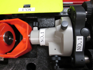 プリズム 本体 付属品 シール貼り付け