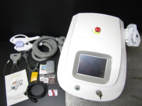 エストラボ ルミクス 脱毛器 中古