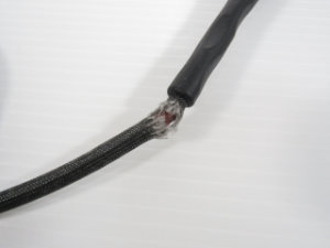 インディバ INDIBA ケーブル外皮破れ 内部被覆露出