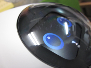 コミュニケーションロボット 液晶ディスプレイ 汚れ