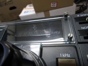 HFトランシーバー 表示窓 透明パネル 擦り傷 くもり 白化