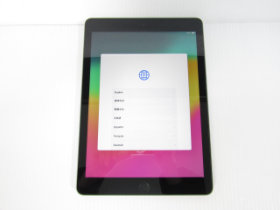 Apple iPad 第6世代 128GB A1893 シルバー SIMフリー 中古
